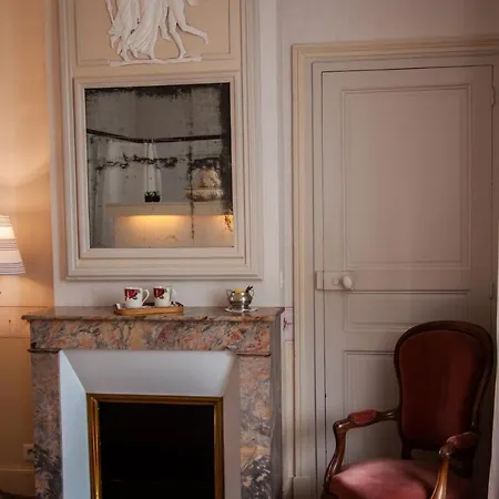 Chateau D'argouges Pensión